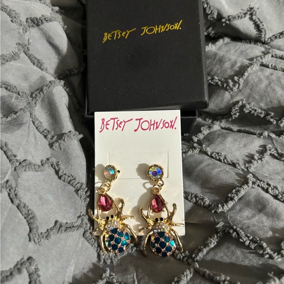 Betsy Johnson Earrings - Picture 5 of 5